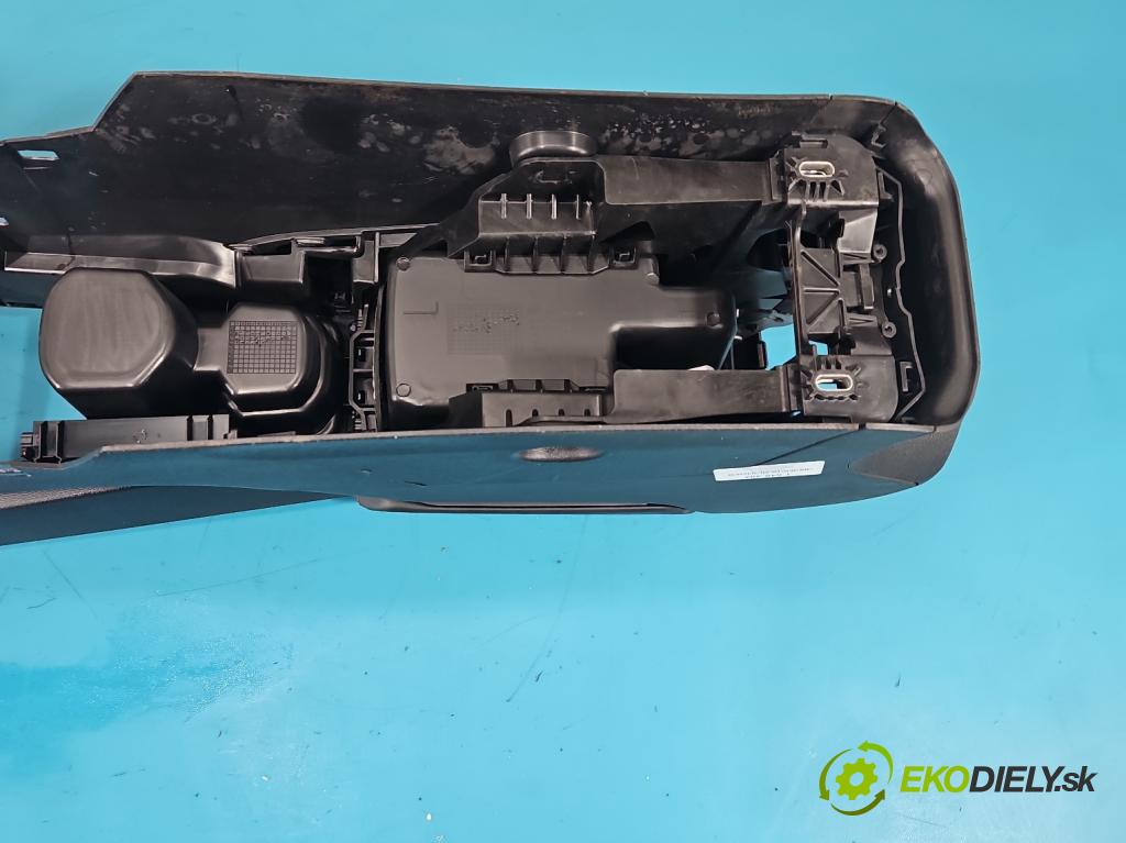 Cupra Formentor 20- 1.5 TSI 150 HP automatic 110 kW 1498 cm3 5- operadlo 960312000 (Lakťová opierka)