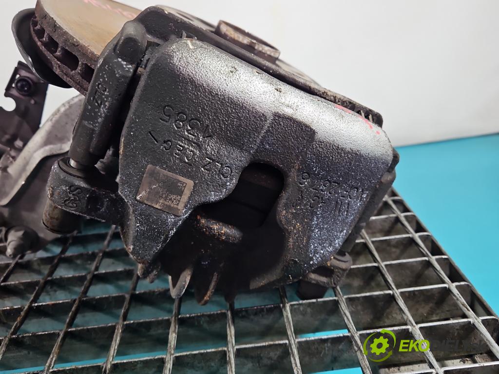 Cupra Formentor 20- 1.5 TSI 150 HP automatic 110 kW 1498 cm3 5- brzdič predné ľavý  (Kľučka dverí ostatné)