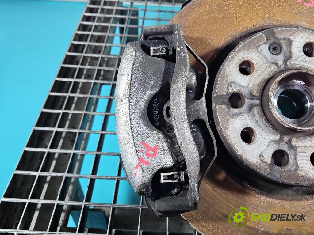 Cupra Formentor 20- 1.5 TSI 150 hp automatic 110 kW 1498 cm3 5- brzdič přední levý  (Klika dveří ostatní)