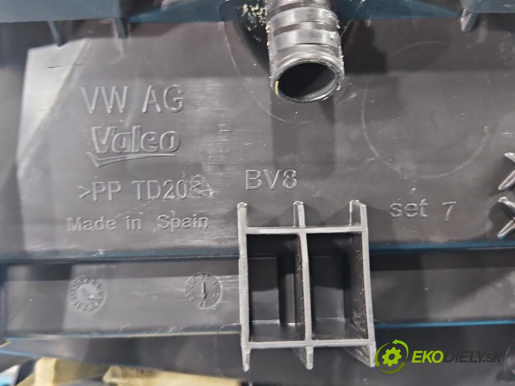 Cupra Formentor 20- 1.5 TSI 150 hp automatic 110 kW 1498 cm3 5- radiátor 5WB816001B (Radiátor topení)