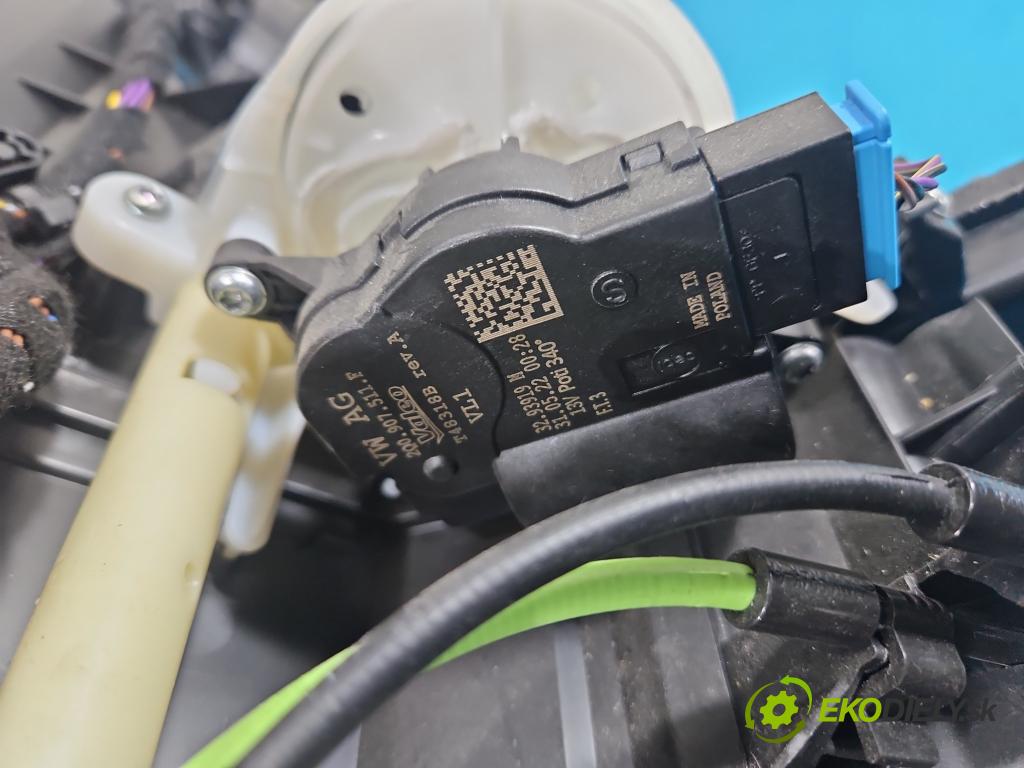 Cupra Formentor 20- 1.5 TSI 150 hp automatic 110 kW 1498 cm3 5- radiátor 5WB816001B (Radiátor topení)