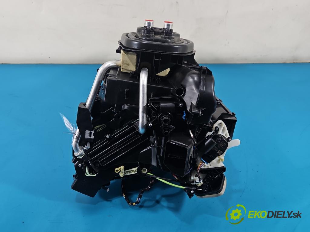 Cupra Formentor 20- 1.5 TSI 150 hp automatic 110 kW 1498 cm3 5- radiátor 5WB816001B (Radiátor topení)