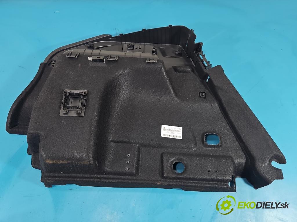 Cupra Formentor 20- 1.5 TSI 150 hp automatic 110 kW 1498 cm3 5- Tapacír: kufra: pravé 5FF867428A