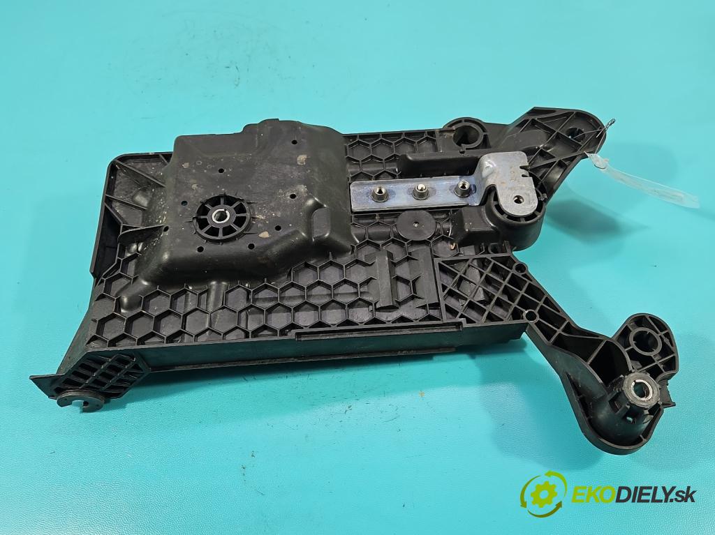 Cupra Formentor 20- 1.5 TSI 150 HP automatic 110 kW 1498 cm3 5- obal akumulatora 5WA915331