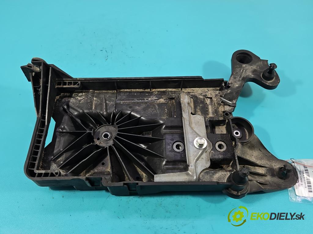 Cupra Formentor 20- 1.5 TSI 150 HP automatic 110 kW 1498 cm3 5- obal akumulatora 5WA915331