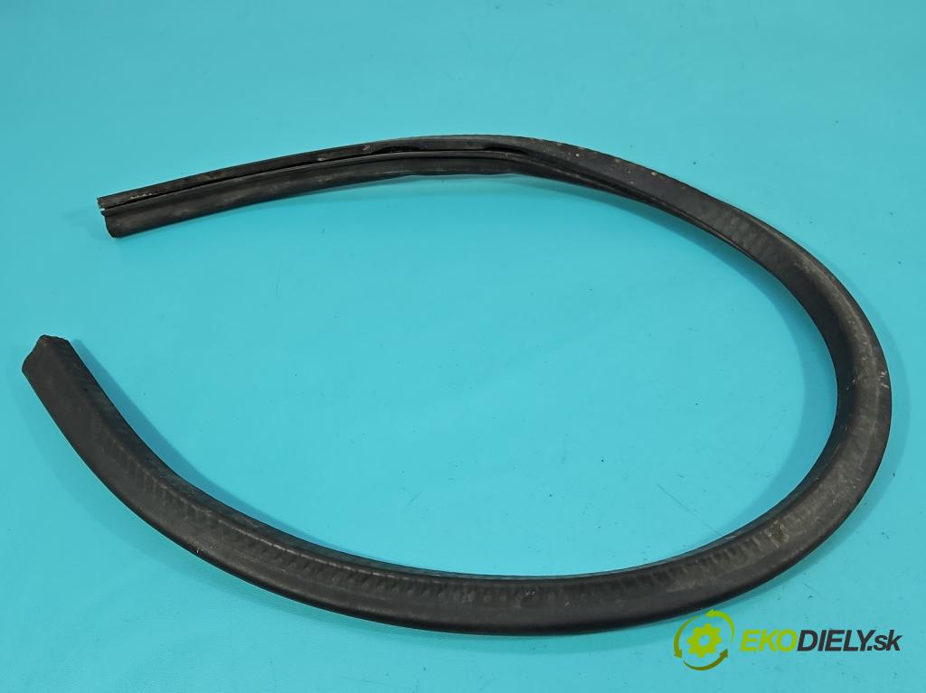 Cupra Formentor 20- 1.5 TSI 150 hp automatic 110 kW 1498 cm3 5- Těsnění: 