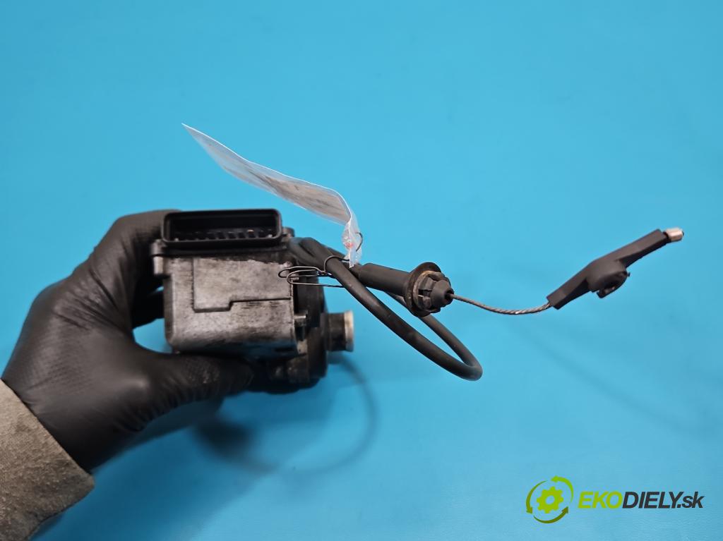 Mazda Tribute I 2000-2007 2.0 16V 124hp manual 91 kW 1989 cm3 5- Tempomat: YL8F-9C734-FE (Elektrosúčasti ostatné)