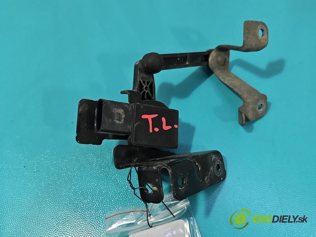 Cupra Formentor 20- 1.5 TSI 150 HP automatic 110 kW 1498 cm3 5- snímač nastavenia xenon 5WA907127 (Snímač)