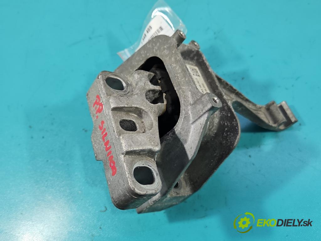 Cupra Formentor 20- 1.5 TSI 150 HP automatic 110 kW 1498 cm3 5- airbag motora 5WA199262D (Držiak motora)