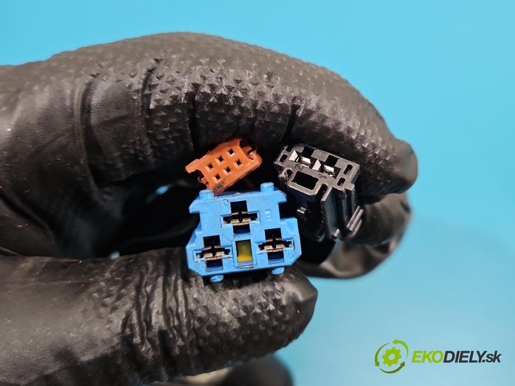 Peugeot 206 1.4 8V 75 HP manual 55 kW 1360 cm3 3- riadiaca jednotka motora 9655004480