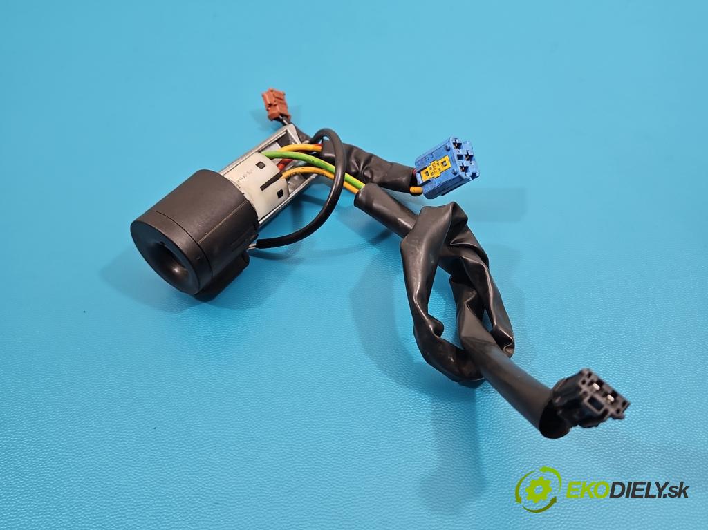 Peugeot 206 1.4 8V 75 HP manual 55 kW 1360 cm3 3- riadiaca jednotka motora 9655004480