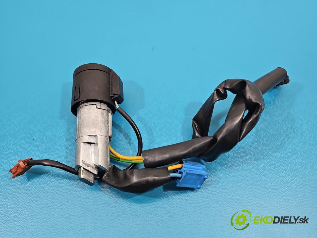 Peugeot 206 1.4 8V 75 HP manual 55 kW 1360 cm3 3- riadiaca jednotka motora 9655004480