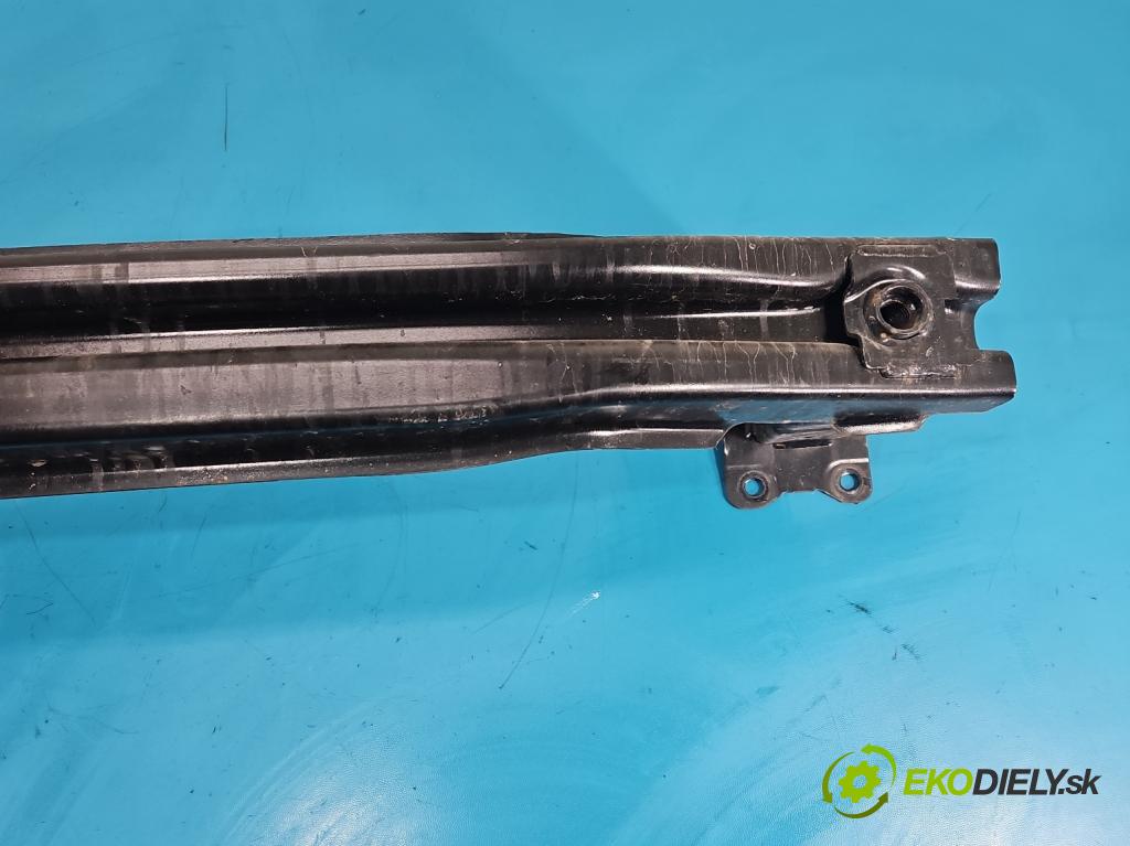 Cupra Formentor 20- 1.5 TSI 150 HP automatic 110 kW 1498 cm3 5- výstuha nárazník zadné