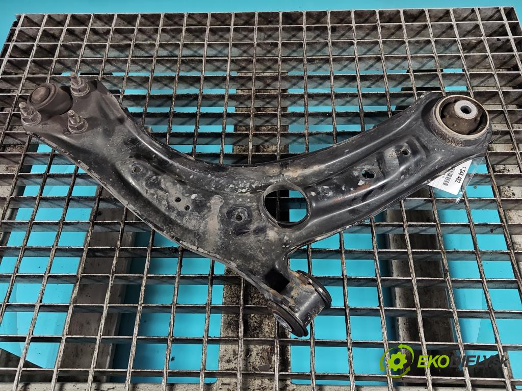 Cupra Formentor 20- 1.5 TSI 150 HP automatic 110 kW 1498 cm3 5- predné ľavý  (Kľučka dverí ostatné)