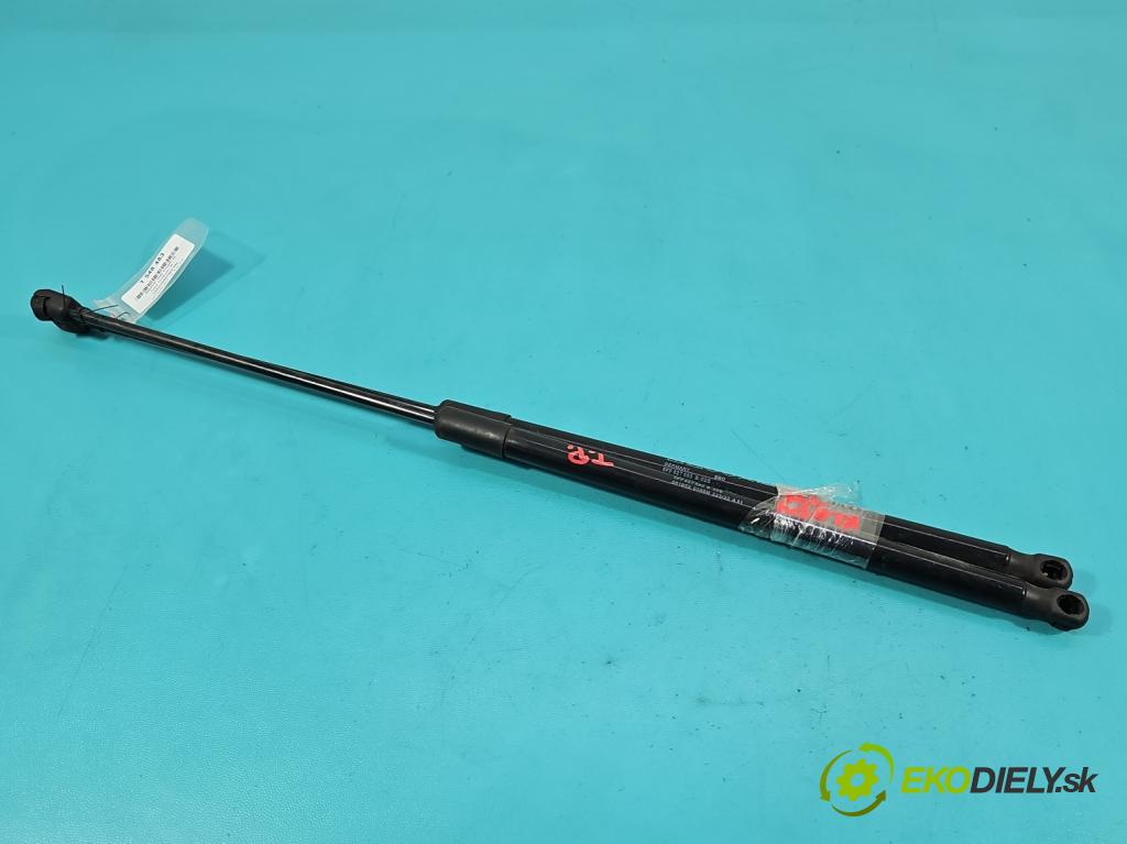 Cupra Formentor 20- 1.5 TSI 150 HP automatic 110 kW 1498 cm3 5- kufrové dvere komplet 5FF827550B