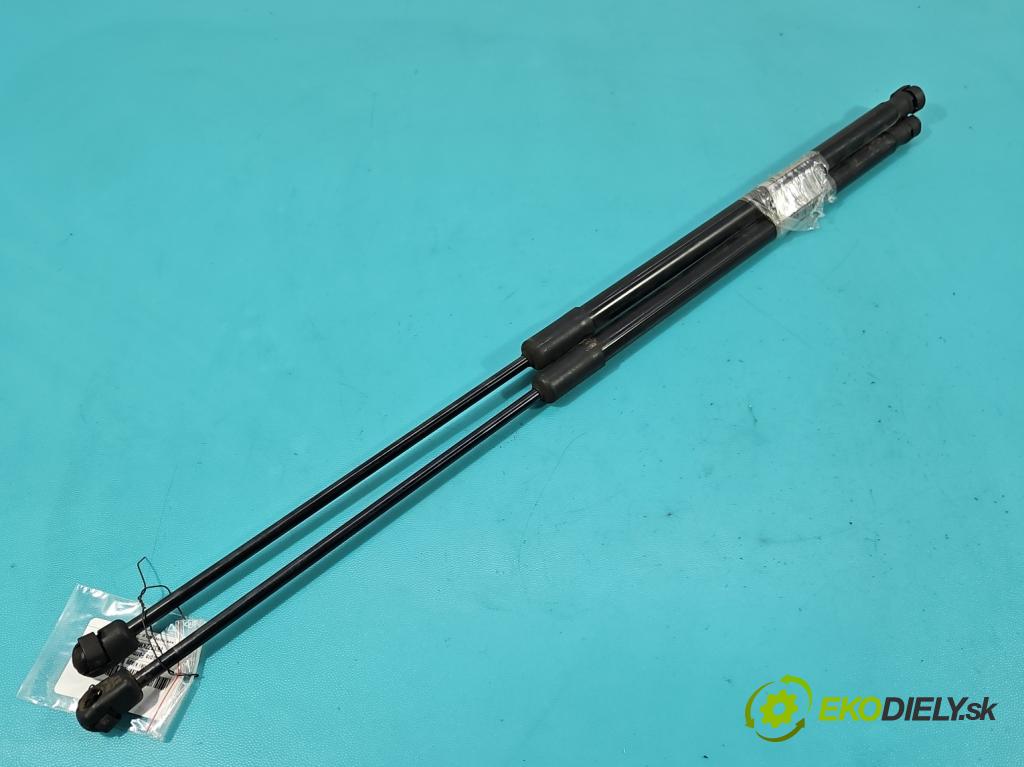 Cupra Formentor 20- 1.5 TSI 150 HP automatic 110 kW 1498 cm3 5- kufrové dvere komplet 5FF827550B