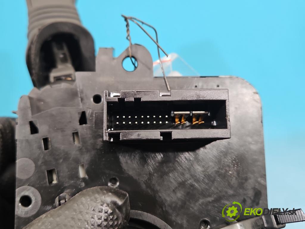 Opel Astra III 2004-2014 1.6 16V 105 HP manual 77 kW 1598 cm3 5- prepínač komplex: 13236788 (Prepínacie páčky pod volantom)