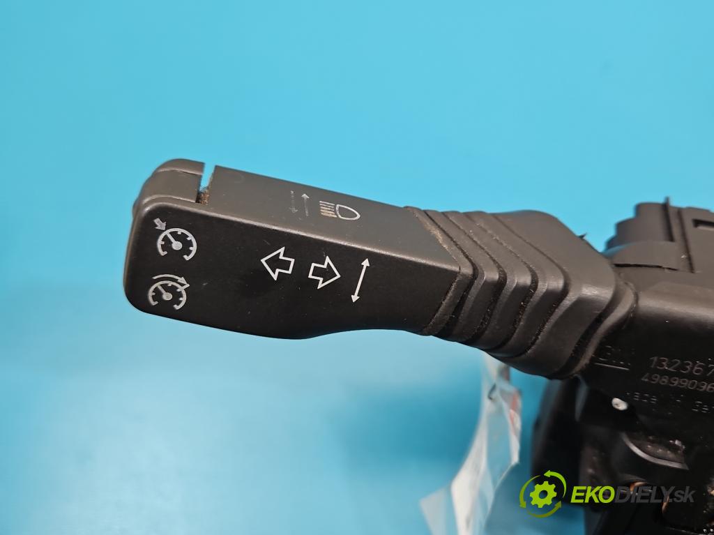 Opel Astra III 2004-2014 1.6 16V 105 HP manual 77 kW 1598 cm3 5- prepínač komplex: 13236788 (Prepínacie páčky pod volantom)