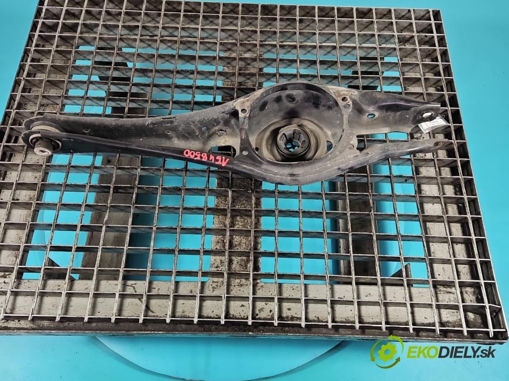 Cupra Formentor 20- 1.5 TSI 150 hp automatic 110 kW 1498 cm3 5- zadní pravý 5QA505311E (Klika dveří ostatní)