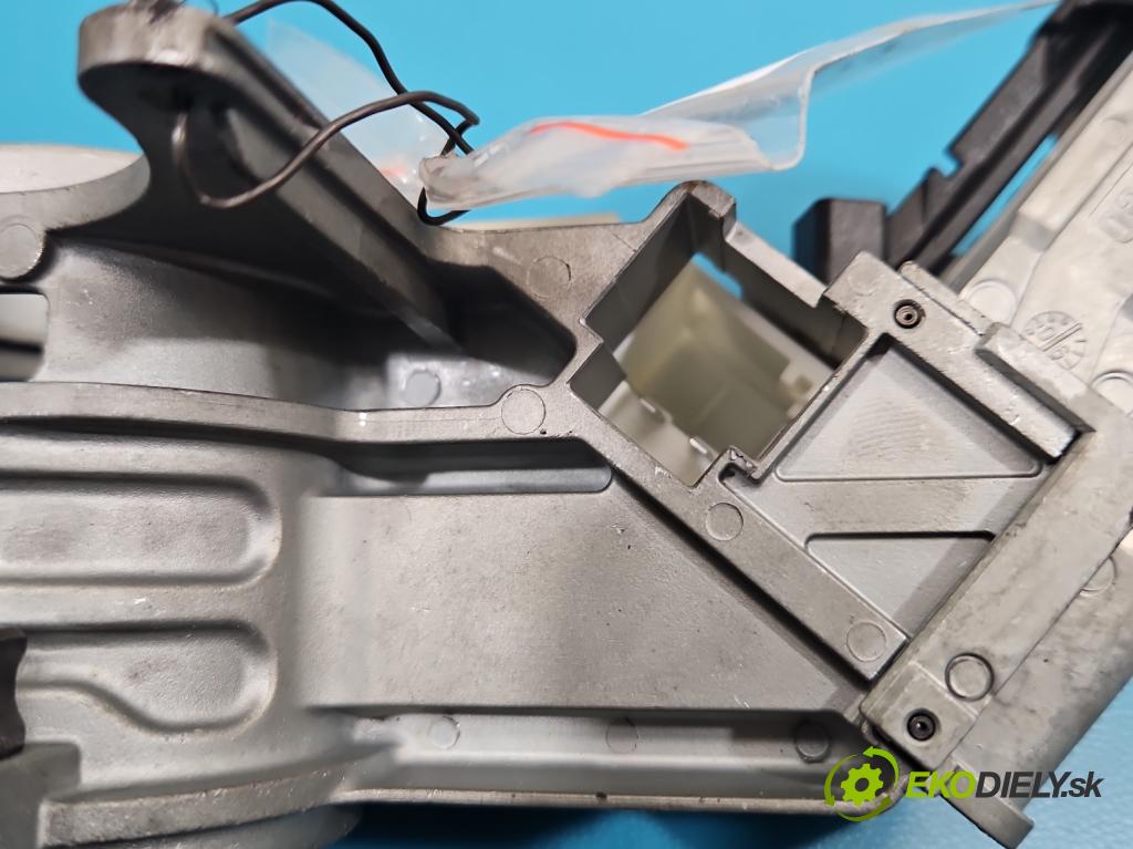 Opel Astra III 2004-2014 1.6 16V 105 HP manual 77 kW 1598 cm3 5- Spínačka  (Spínacia skrinka)