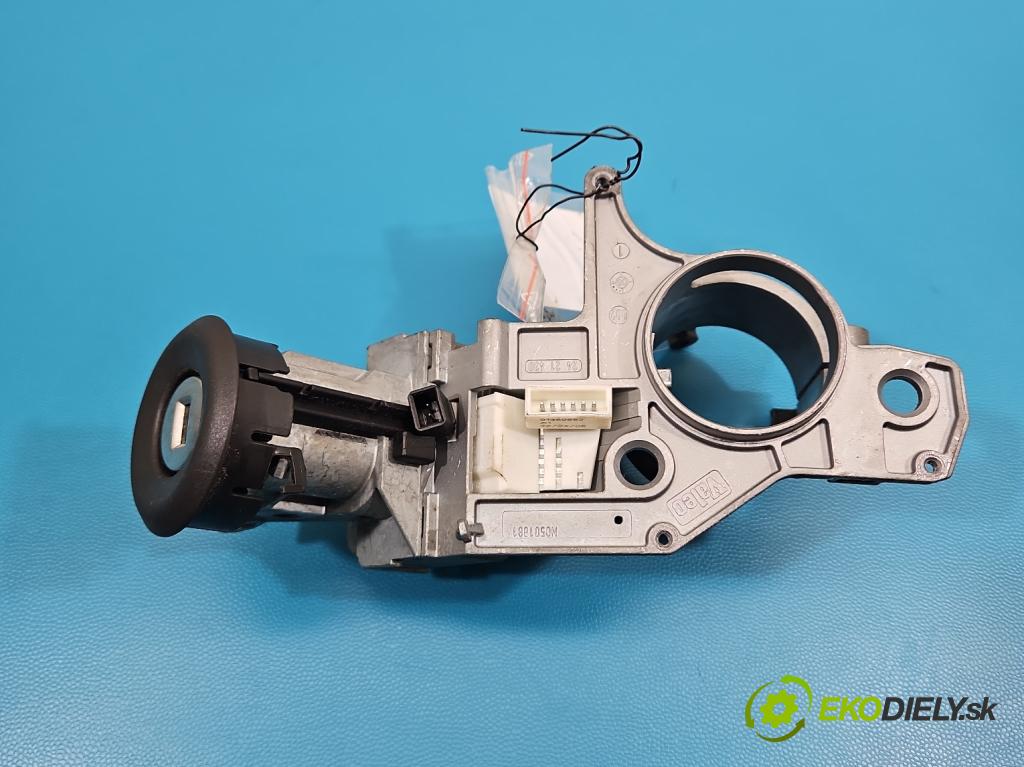 Opel Astra III 2004-2014 1.6 16V 105 HP manual 77 kW 1598 cm3 5- Spínačka  (Spínacia skrinka)