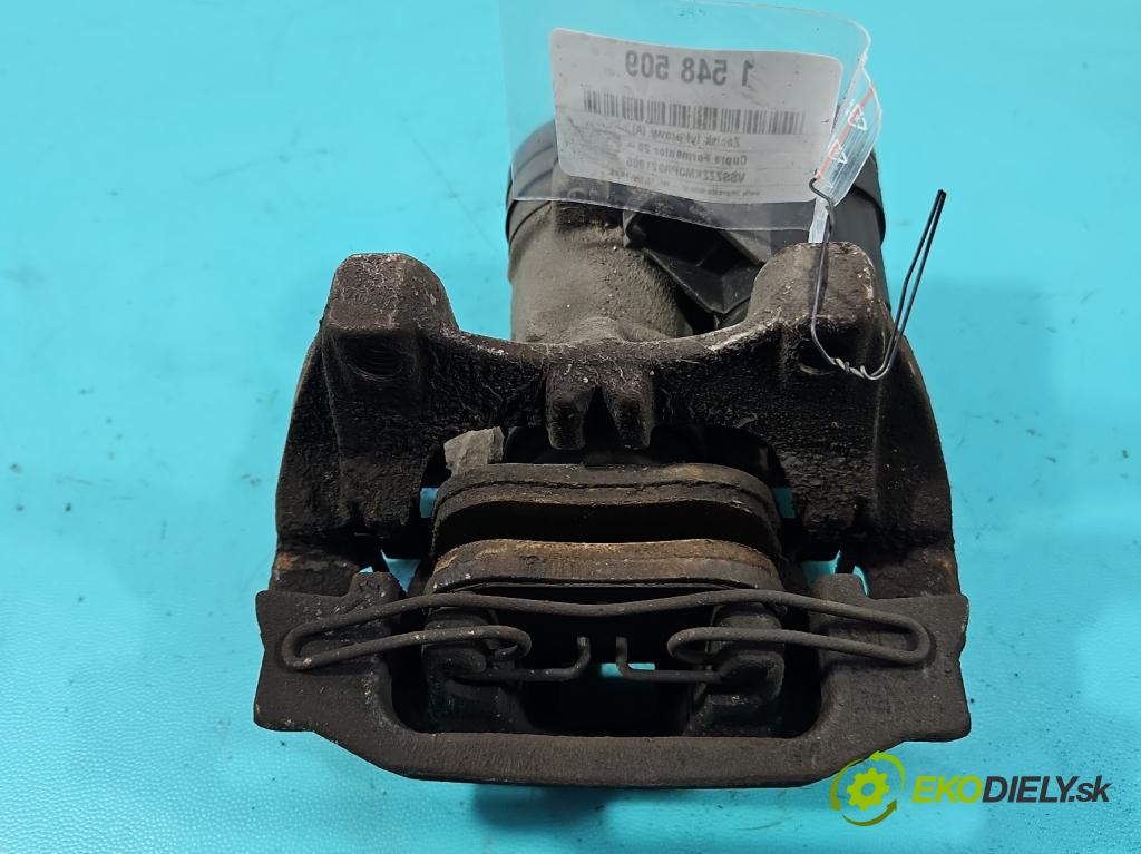 Cupra Formentor 20- 1.5 TSI 150 HP automatic 110 kW 1498 cm3 5- brzdič zadné pravý 5R3615406 (Kľučka dverí ostatné)