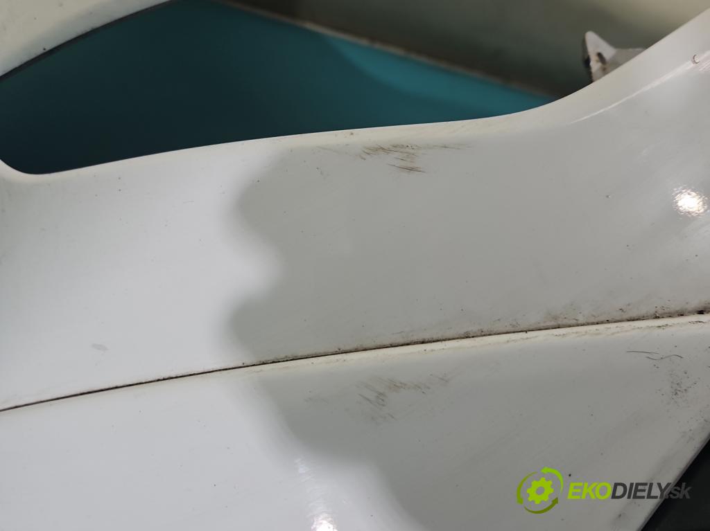 Ford Fiesta Mk7 2008-2017 1.2 16V 82 hp manual 60 kW 1242 cm3 3- nárazník zadní 8A6J-17D781-AB (Klika dveří ostatní)