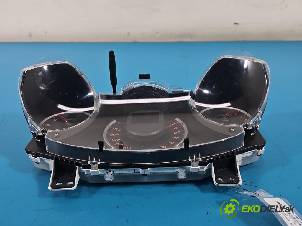 Honda Jazz III 2008-2014 1.3 16V 99 HP automatic 73 kW 1339 cm3 5- prístrojovka/ budíky HR-0375-108 (Prístrojová doska)