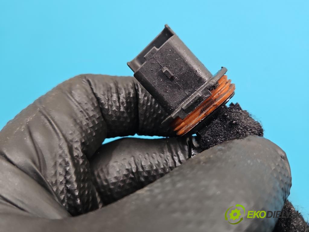 Seat Leon I 1999-2005 1.9 tdi 110 HP manual 81 kW 1896 cm3 5- Kompresor: klimatizácie 1J0820803A (Kompresor klimatizácie)