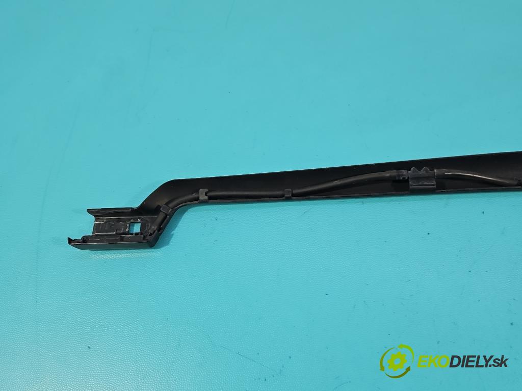 Peugeot 508 II 2018- 1.5 hdi 131 hp manual 96 kW 1499 cm3 5- rameno stěrače pravé 9813512180