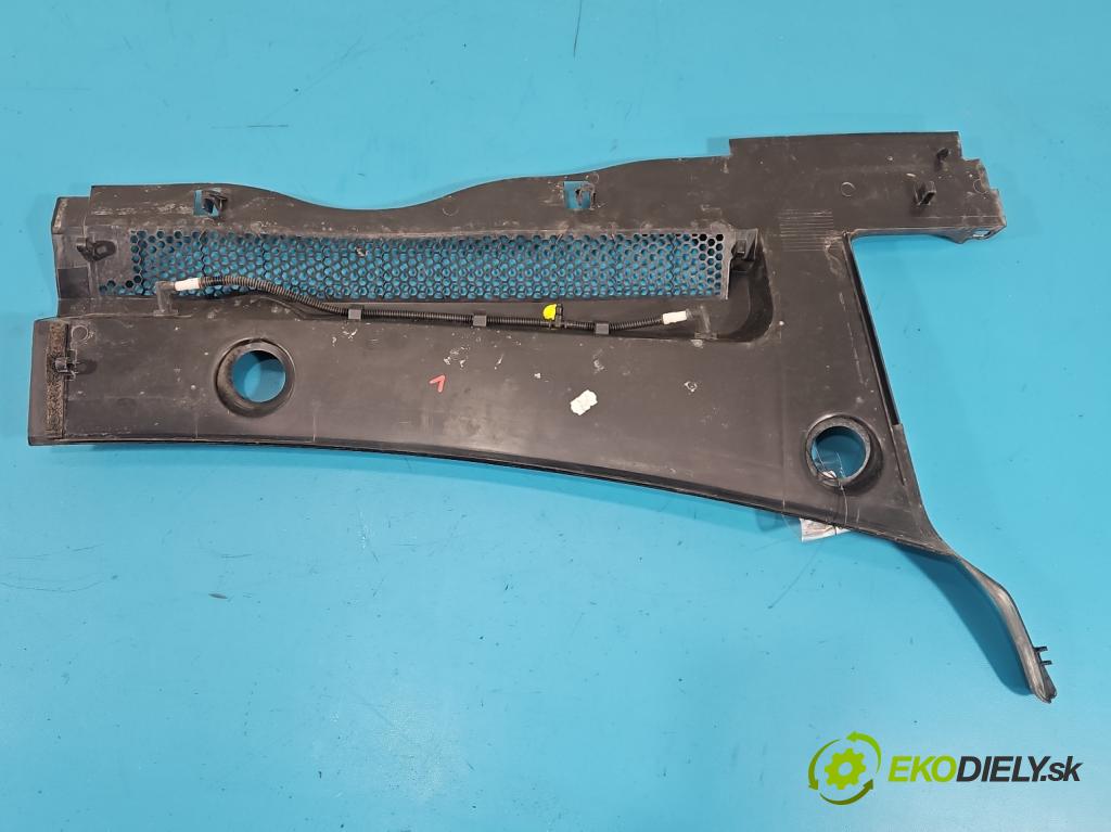 Peugeot 508 II 2018- 1.5 hdi 131 HP manual 96 kW 1499 cm3 5- torpédo 9813410980 (Torpédo (plast pod čelným sklom))