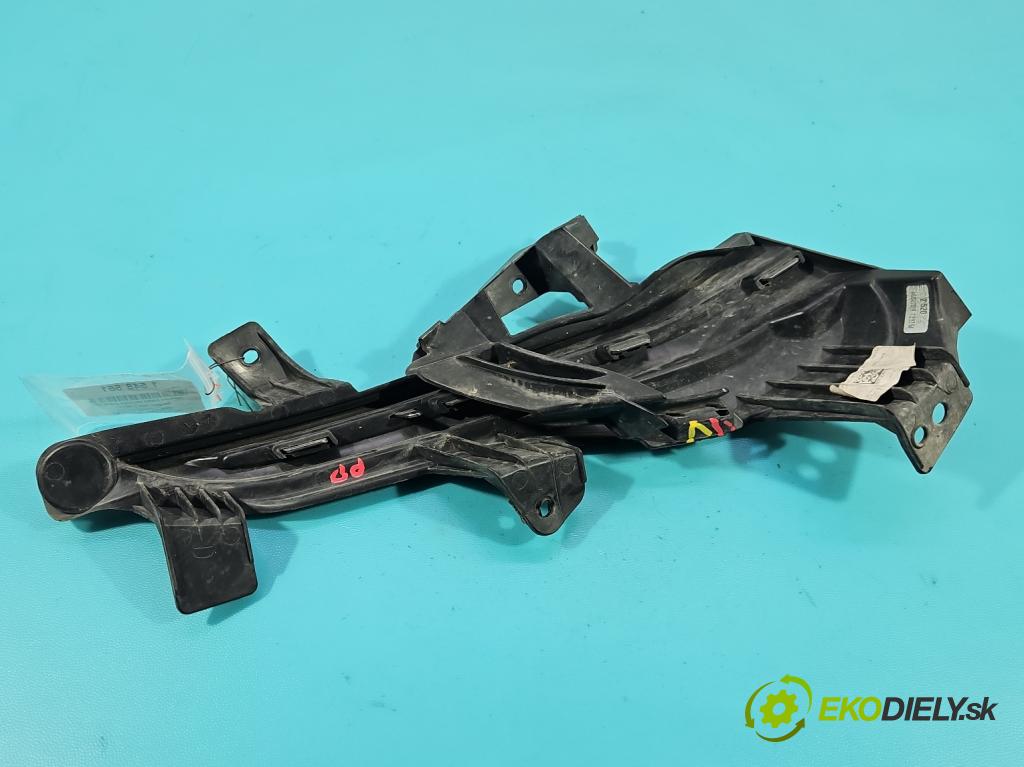 Peugeot 508 II 2018- 1.5 hdi 131 HP manual 96 kW 1499 cm3 5- blenda mriežka: nárazník pravé 9813565077