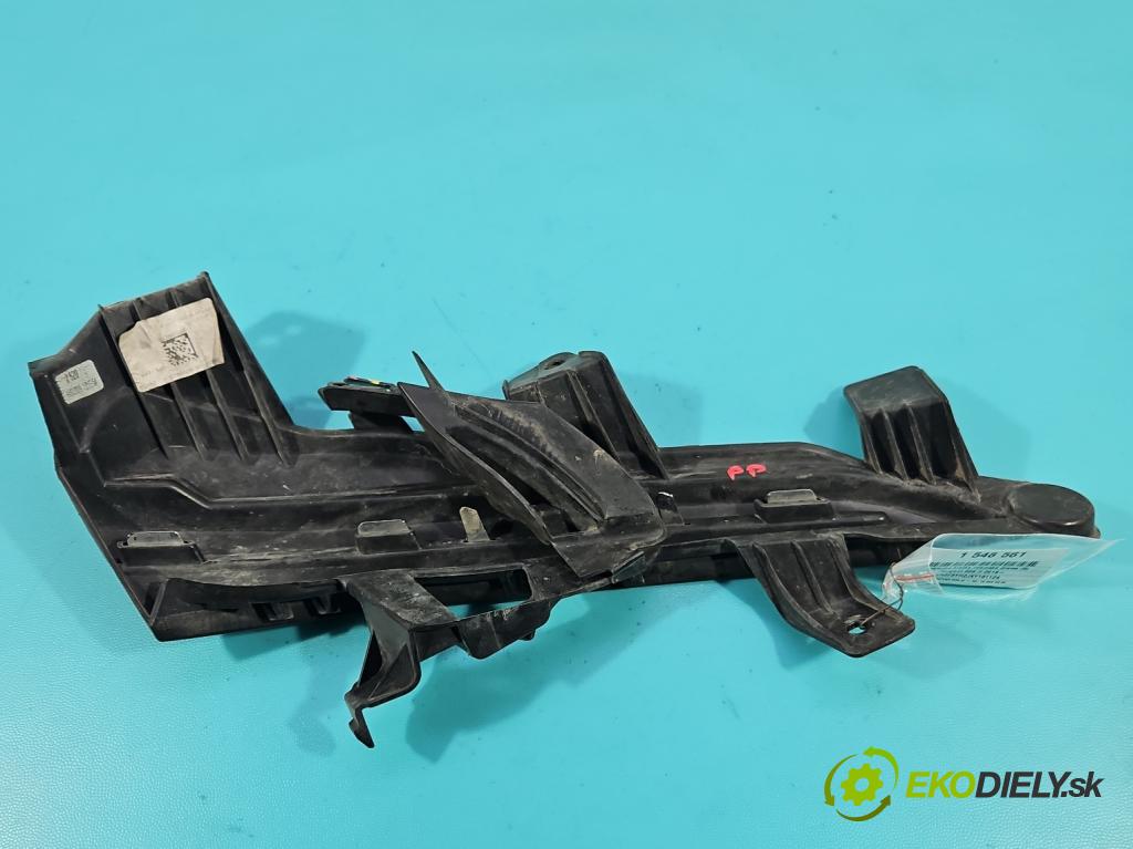 Peugeot 508 II 2018- 1.5 hdi 131 HP manual 96 kW 1499 cm3 5- blenda mriežka: nárazník pravé 9813565077