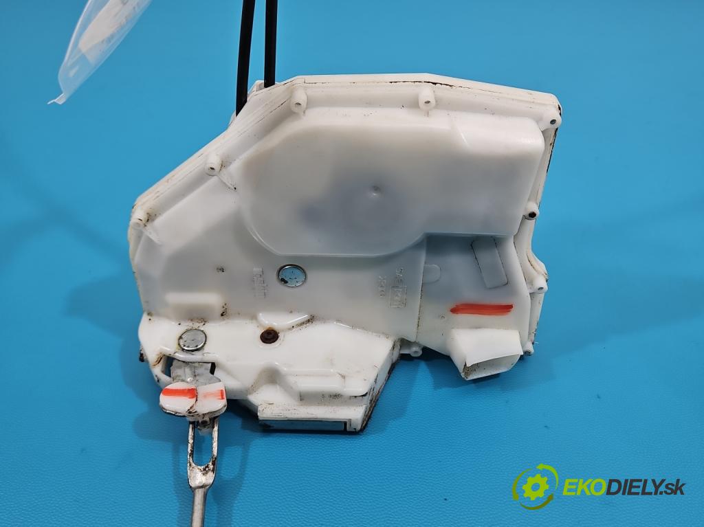 Suzuki SX4 I 2006-2014 1.6 16v 120 hp manual 88 kW 1586 cm3 5- zámek přední levý