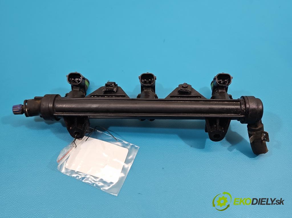 Skoda Fabia I 1999-2007 1.2 12V 64 HP manual 47 kW 1198 cm3 5- vstrek 03E133320 (Vstrekovač paliva)