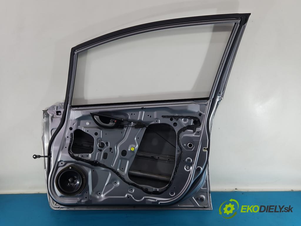 Honda Jazz III 2008-2014 1.3 16V 99 hp automatic 73 kW 1339 cm3 5- dveře přední pravé  (Klika dveří ostatní)