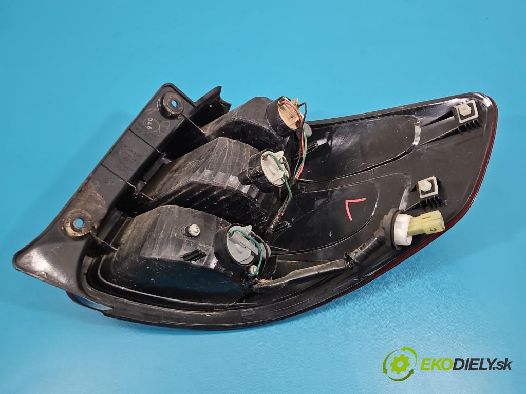 Suzuki SX4 I 2006-2014 1.6 16v 120 HP manual 88 kW 1586 cm3 5- svetlo / reflektor zadné ľavé 220-59181 (Kľučka dverí ostatné)