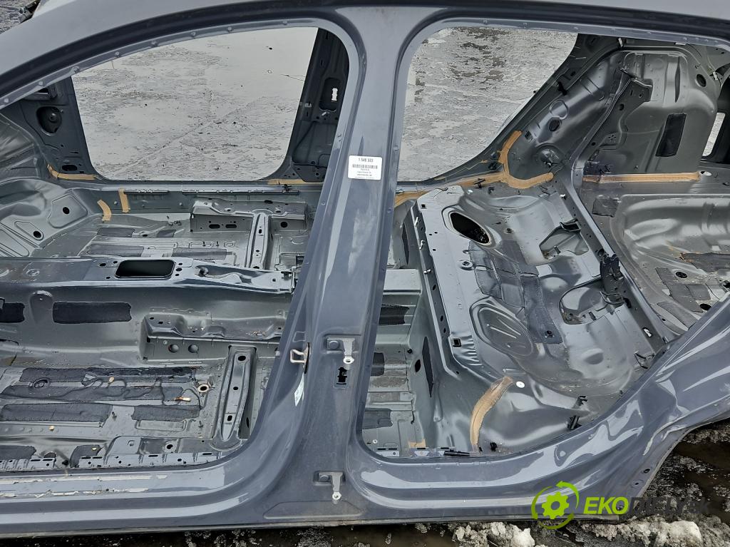 Cupra Formentor 20- 1.5 TSI 150 hp automatic 110 kW 1498 cm3 5- práh levý  (Karoserie ostatní)