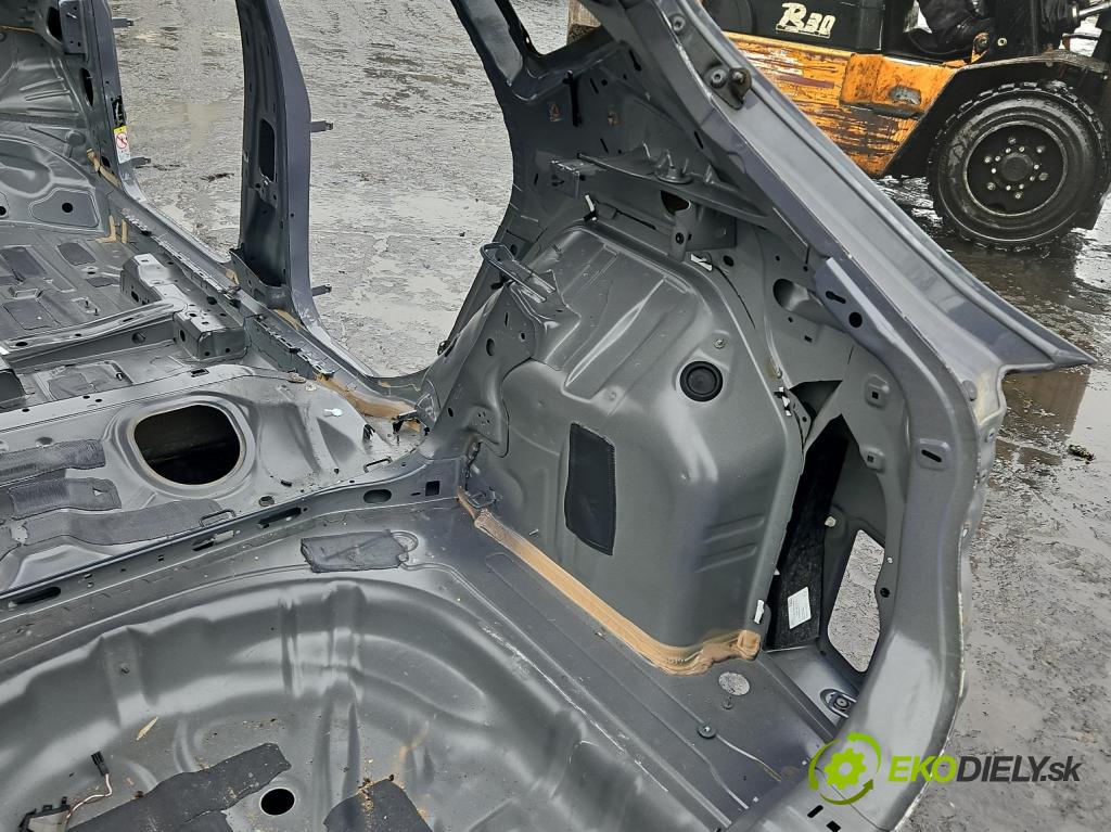 Cupra Formentor 20- 1.5 TSI 150 HP automatic 110 kW 1498 cm3 5- blatník zadné pravý