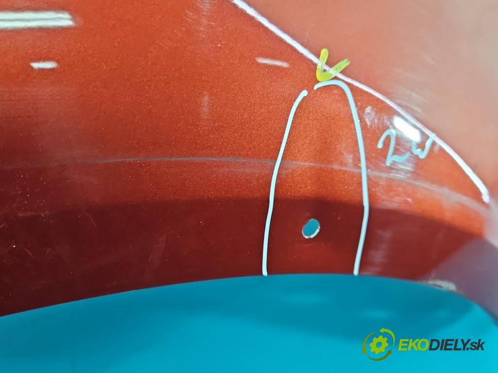 Suzuki SX4 I 2006-2014 1.6 16v 120 HP manual 88 kW 1586 cm3 5- blatník predné pravý  (Kľučka dverí ostatné)