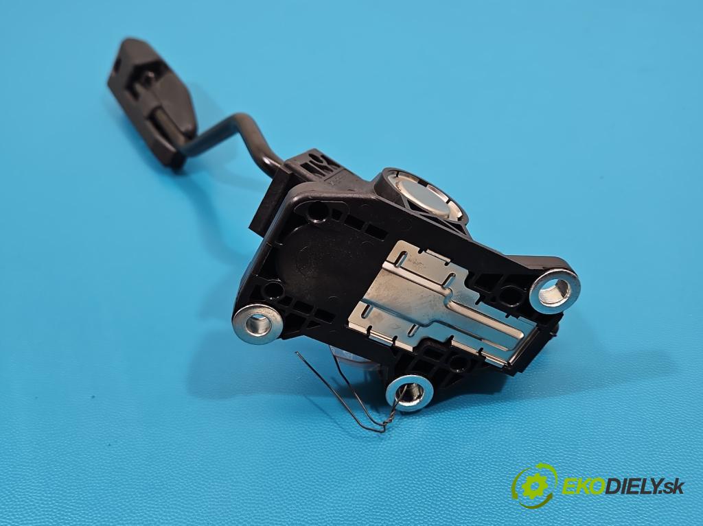 Honda Jazz III 2008-2014 1.3 16V 99 HP automatic 73 kW 1339 cm3 5- pedal plyn potenciometr: 51002262185