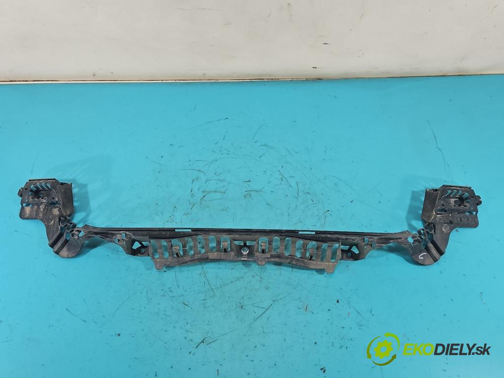 Bmw 3 F30 2011-2018 2.0d 184 hp manual 135 kW 1995 cm3 5- nárazník zadní  (Klika dveří ostatní)