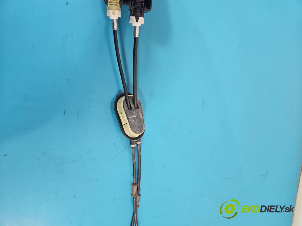 Renault Kadjar 2015-2022 1.2 131 HP manual 96 kW 1197 cm3 5- Páka: Změny: stupeň,rýchlosť 341042886R (Rýchlostná páka (kulisa))