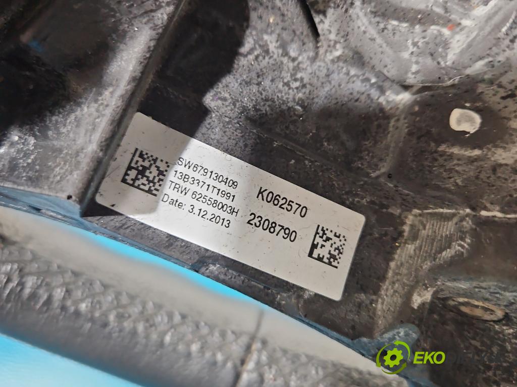 Bmw 3 F30 2011-2018 2.0d 184hp manual 135 kW 1995 cm3 5- volant  (Volant)