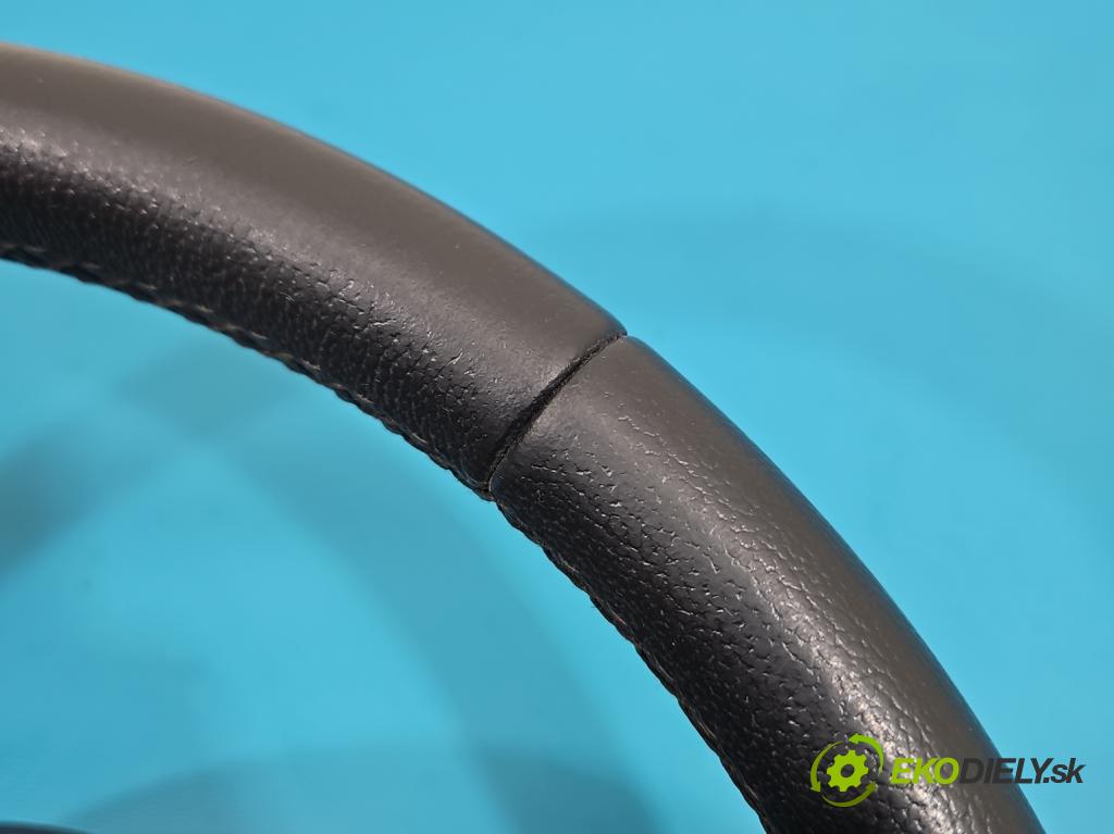 Bmw 3 F30 2011-2018 2.0d 184hp manual 135 kW 1995 cm3 5- volant  (Volant)