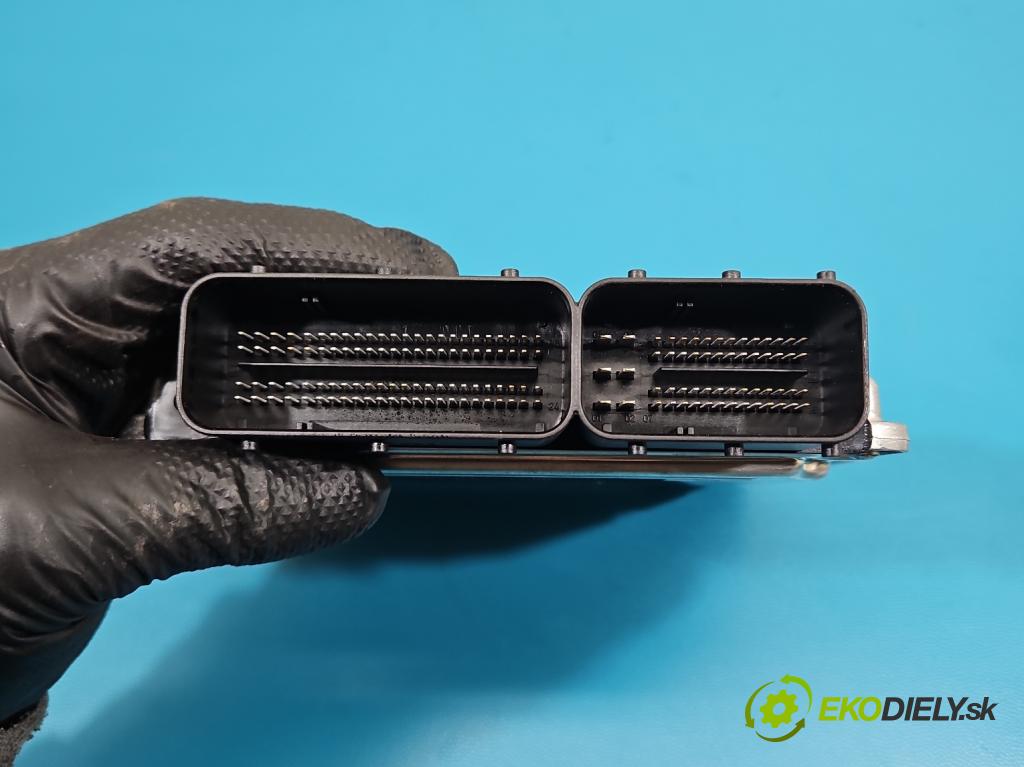 Bmw 3 F30 2011-2018 2.0d 184hp manual 135 kW 1995 cm3 5- riadiaca jednotka motora 0281030871