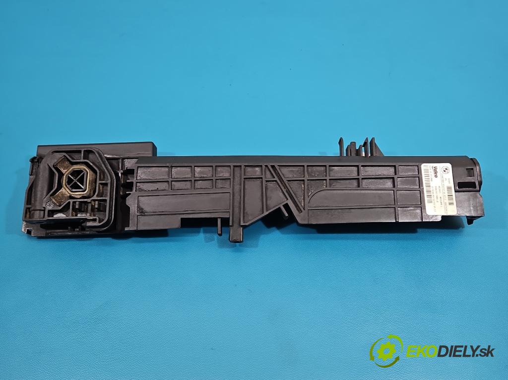 Bmw 3 F30 2011-2018 2.0d 184hp manual 135 kW 1995 cm3 5- Upevnenie: 7600536