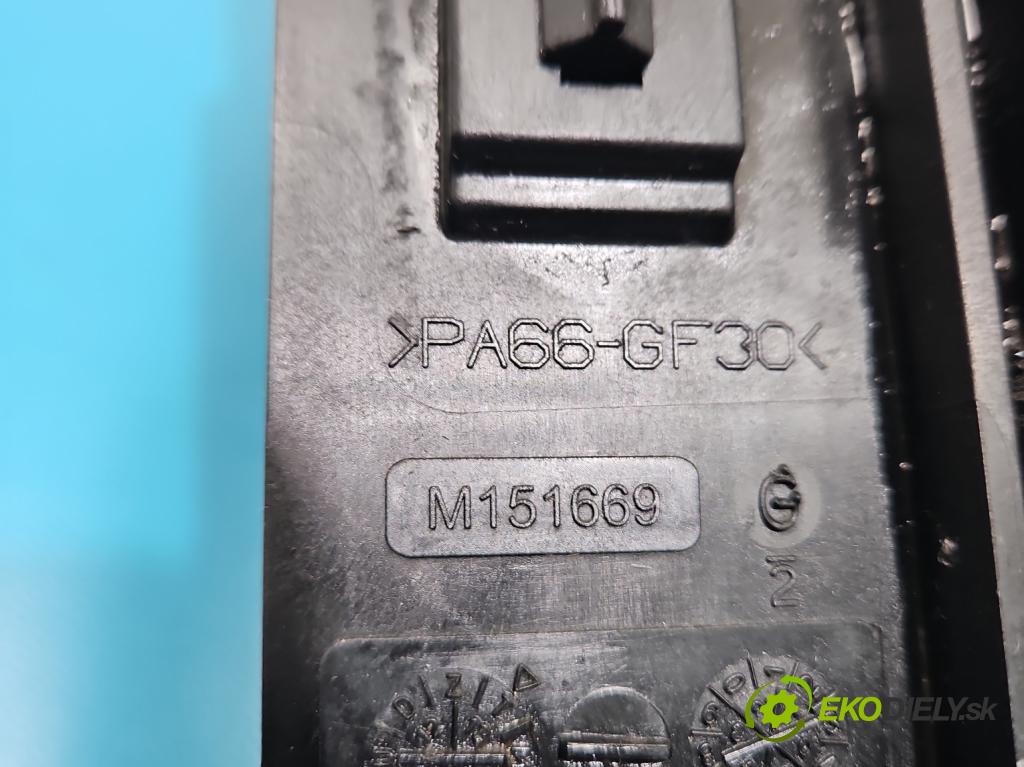 Bmw 3 F30 2011-2018 2.0d 184hp manual 135 kW 1995 cm3 5- Upevnenie: 7600536