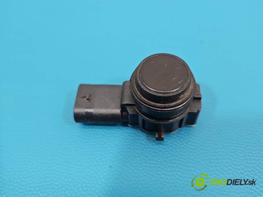 Bmw 3 F30 2011-2018 2.0d 184hp manual 135 kW 1995 cm3 5- snímač parkovaní: 9261582