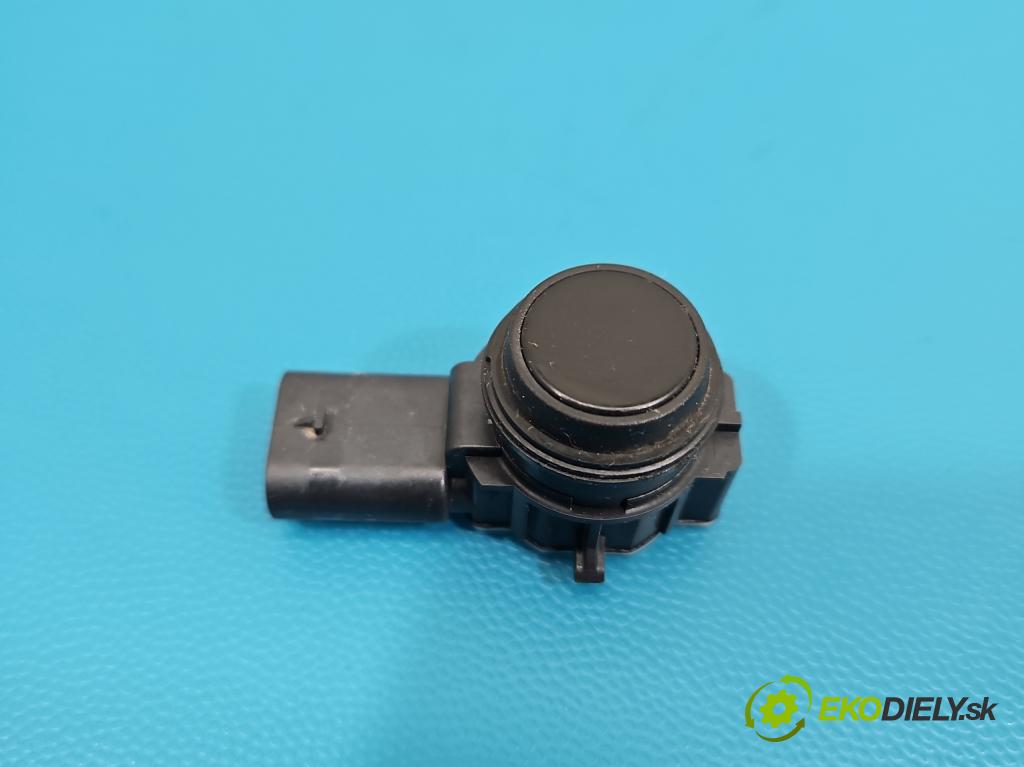 Bmw 3 F30 2011-2018 2.0d 184hp manual 135 kW 1995 cm3 5- snímač parkovaní: 9261582